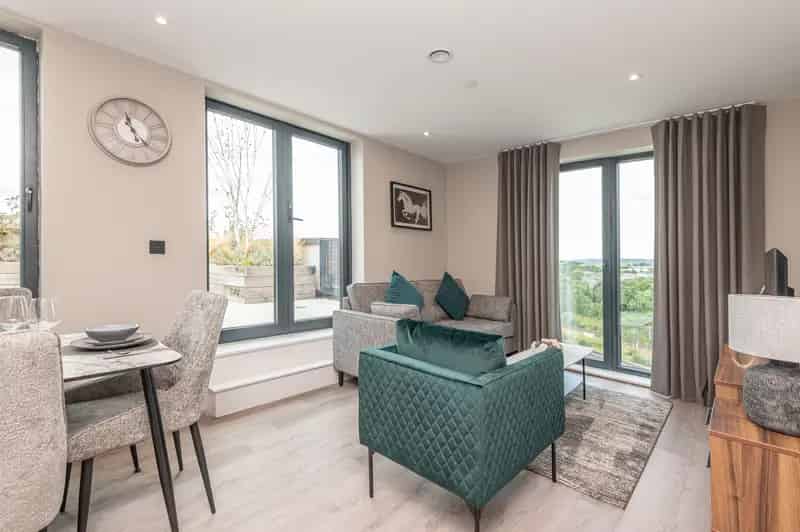 2 Bedroom Furnished Apartment in Leeds City Centre