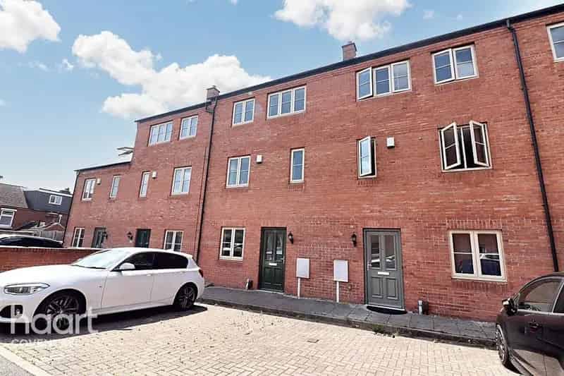 4 Bedroom Townhouse for Sale in Coventry