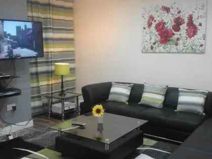 6 Bedroom House Moseley Road Manchester