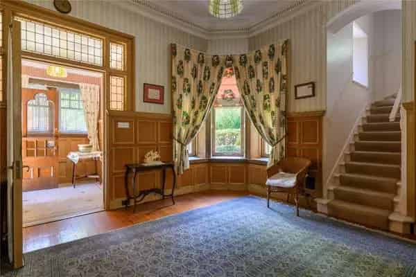 Pass House: Stunning Riverside Victorian Villa