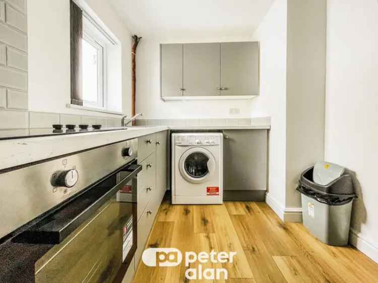 1 Bedroom Apartment Whitchurch Village Newly Refurbished