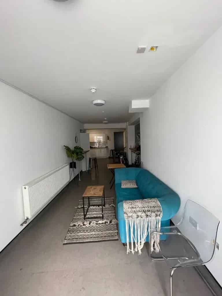 Studio to Rent