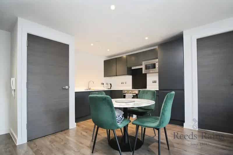 2 Bed Flat for Sale Liverpool Baltic Triangle Modern Apartment