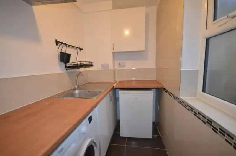 1 bedroom Flat
 To Let