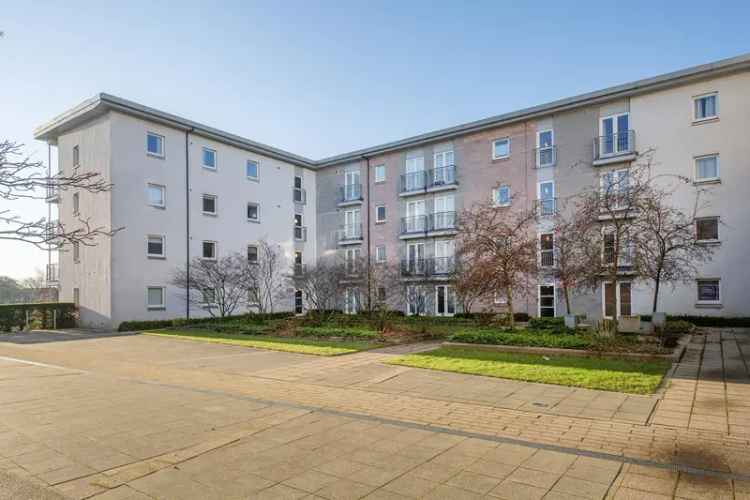Stylish One Bedroom Apartment Kepplestone Development Parking Lift