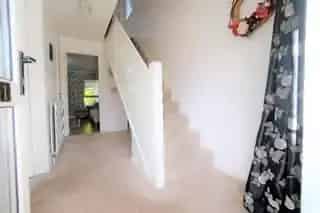Spacious Holywood Townhouse Near Shore Two Double Bedrooms