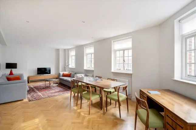 Flat for sale in Green Street, Mayfair, London W1K