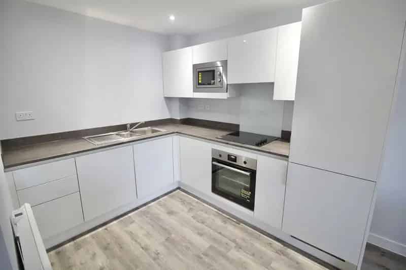 2 Bedroom Furnished Apartment to Rent in Park Works