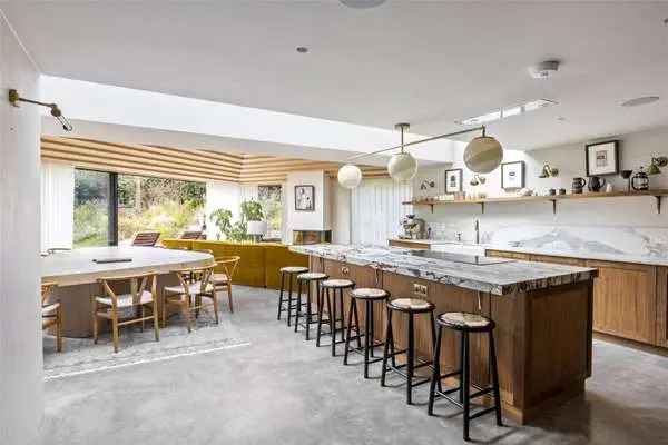 Georgian House with Modern Extension, Cinema, Pool and 7 Acres