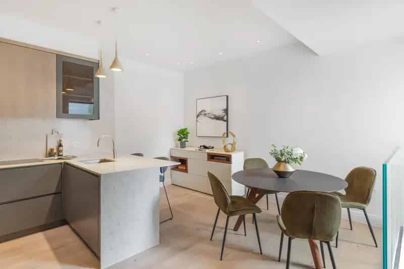 2-Bedroom Duplex Apartment for Sale Old Church Street London