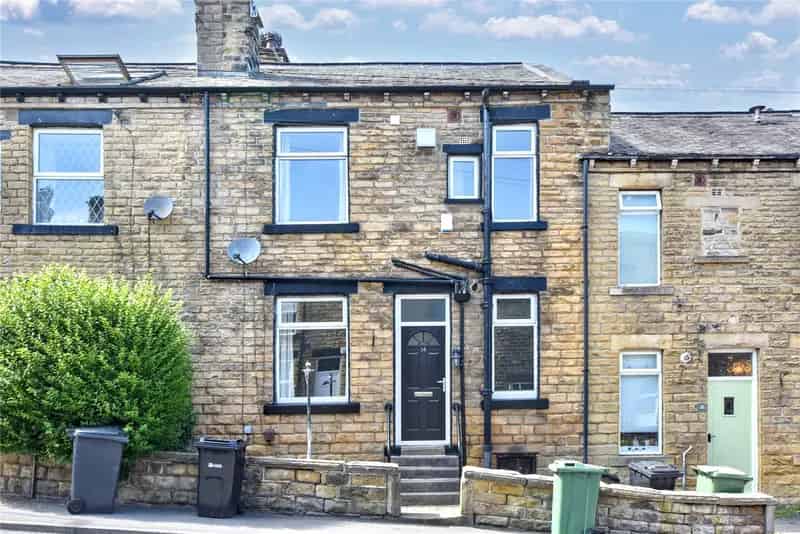 Two Bedroom Terrace House Rodley - Canal Walks Nearby
