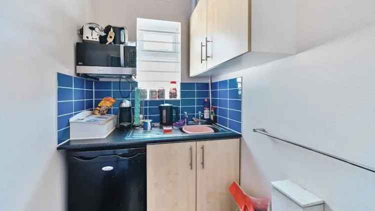 875 Sqft Lock-up Shop Investment Opportunity