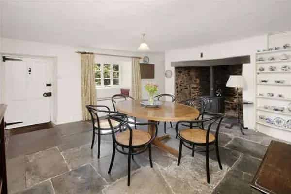 Stoodleigh Period Property For Sale - 5 Bedrooms, Barn, Large Garden