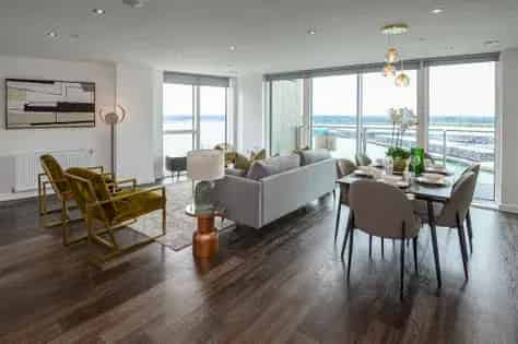 2 rooms flat of 65 m² in Southampton