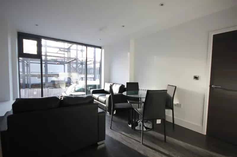 2 Bedroom Apartment for Rent in Birmingham Jewellery Quarter