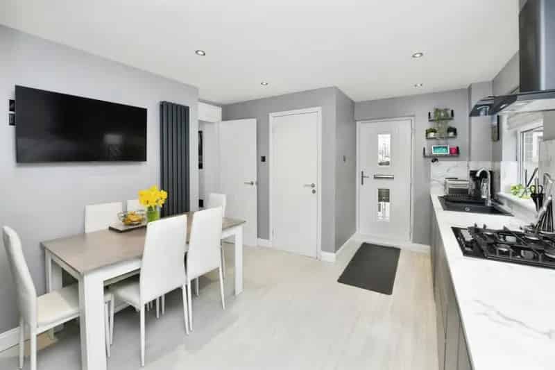 3 Bed Home Stunning Trematon Castle Views Garage Summer House