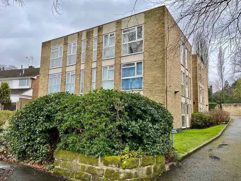 1 Bedroom Ground Floor Flat to Rent