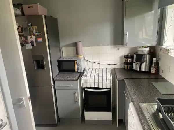 Spacious 3-Story Flat New Kitchen & Bathroom Near Parks