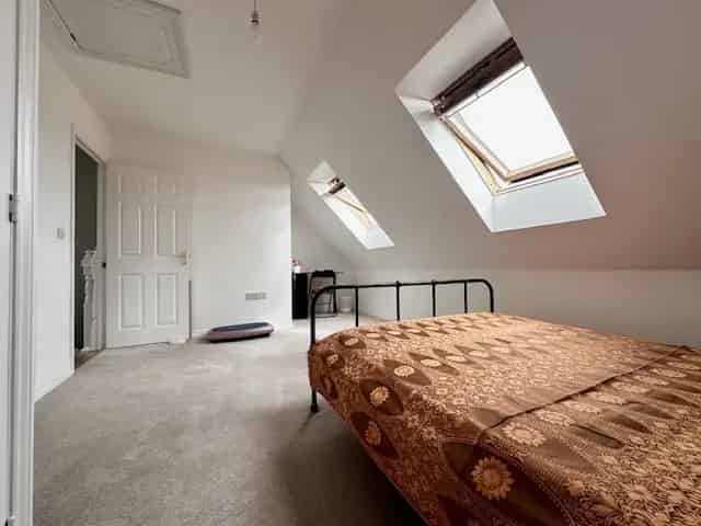 All Bills Included Spacious Room with Private Bathroom Available Now