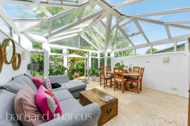 4 Bedroom Semi-Detached Family Home in East Sheen