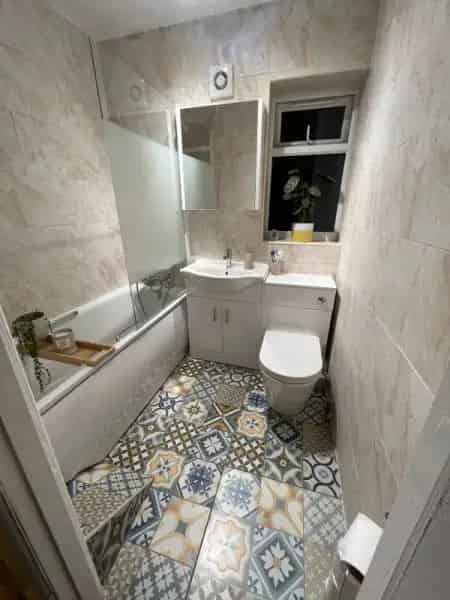 Flat For Rent , Tandridge, England