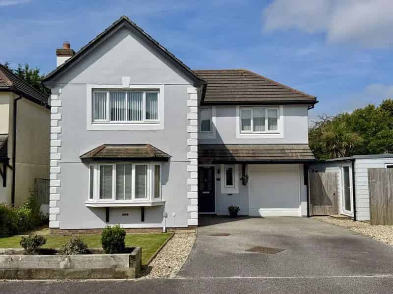 4 Bedroom Detached House For Sale Threemilestone Truro