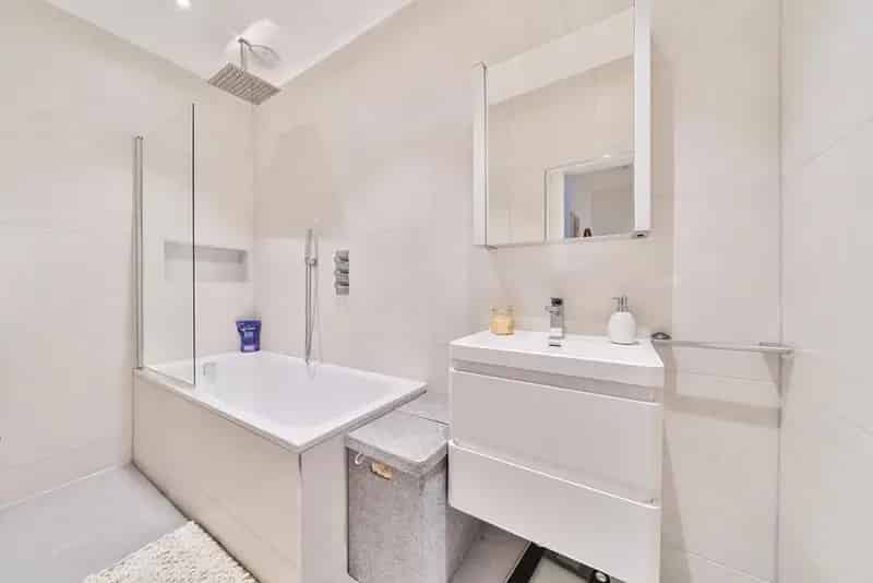 2 Bed 2 Bath Garden Flat West Hampstead Modern Living High Spec
