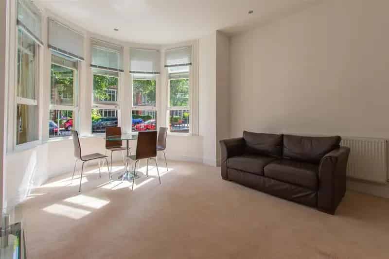 1 Bedroom Flat to Rent in Pontcanna