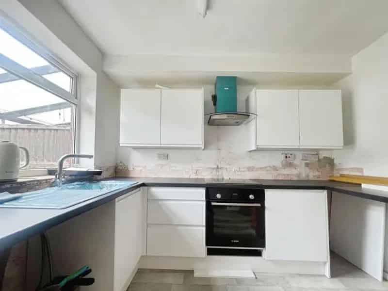 3 Bedroom House To Let Available Now