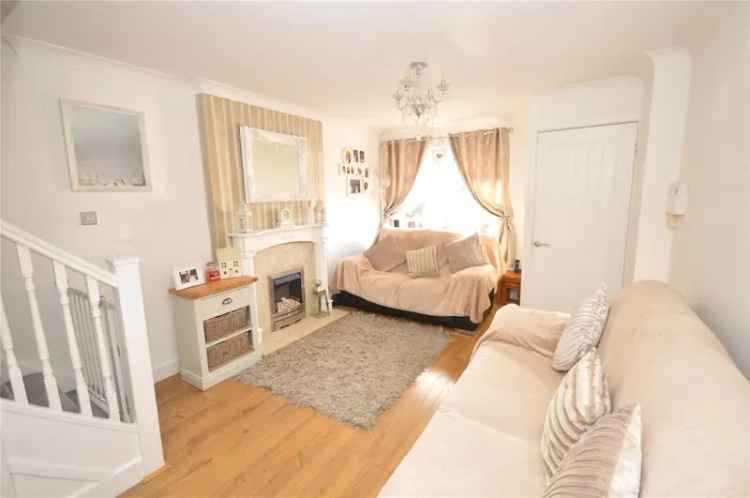 House For Sale in Leeds, England