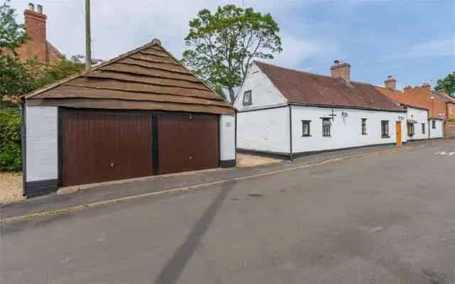 Charming Period Cottage with Detached Garage and Garden