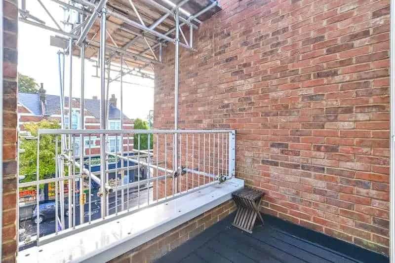 1 bed flat for sale