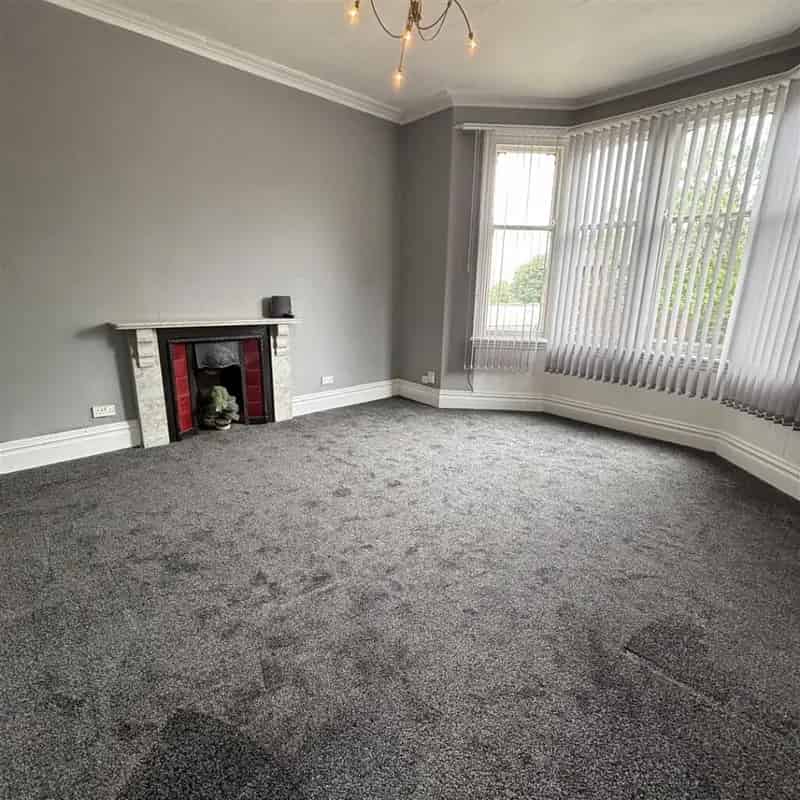 1 Bedroom Flat near Moseley Village - Deposit Alternative Available