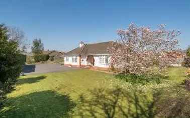 Spacious 3-Bed Detached Bungalow Near Tiverton