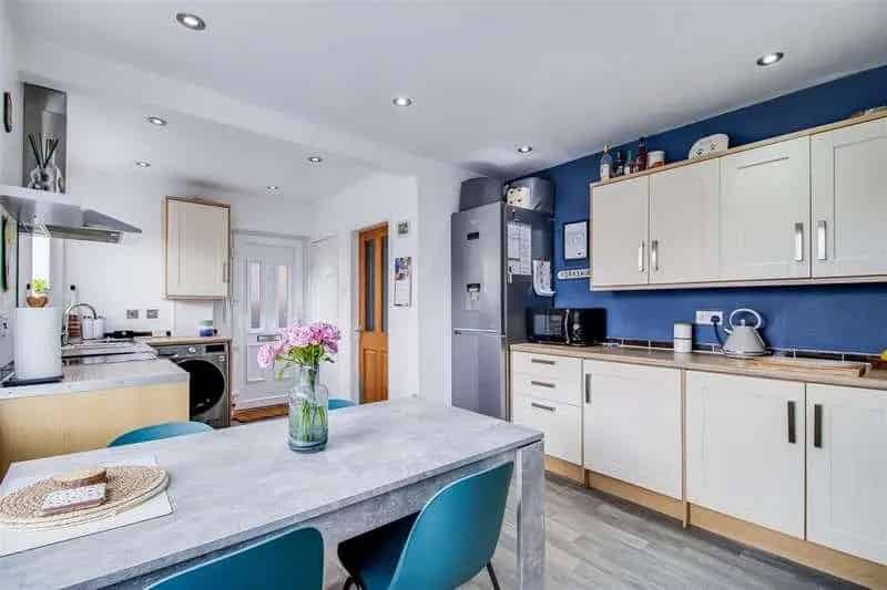3 Bed Semi-Detached House for Sale in Ossett