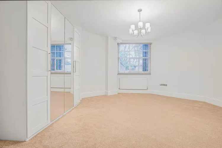 4 Double Bedroom Apartment near Holland Park