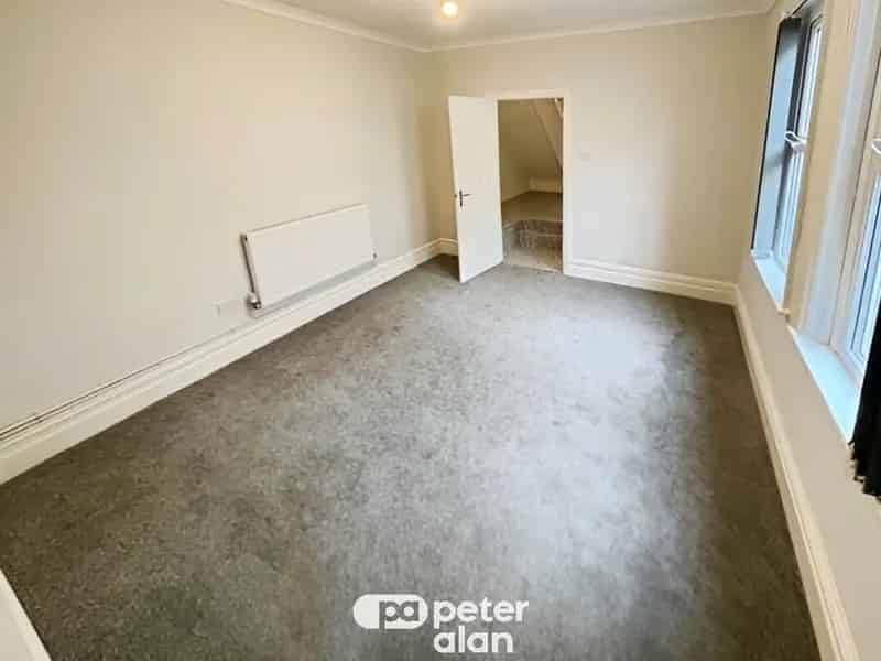 Immaculate Three Bedroom House Available August