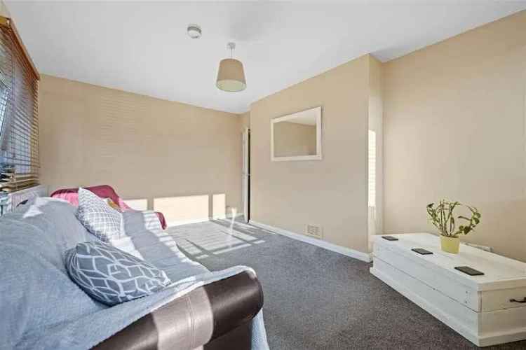 3 Bed Flat for Sale Near Highbury Barn