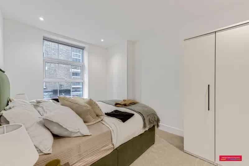 Marylebone Quarter One Bedroom Flats Premium Finish Communal Courtyard