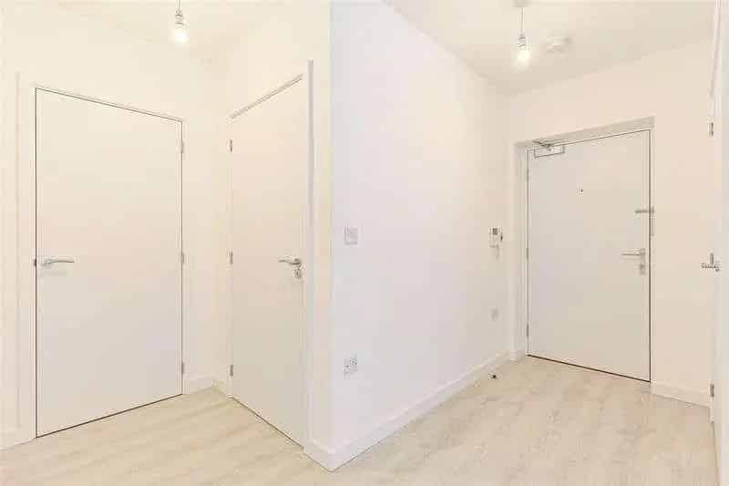 1 Bed Flat for Sale in East Acton
