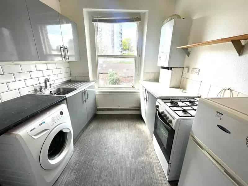 2 Bedroom Flat to Rent