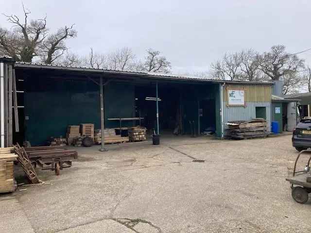 Industrial Unit with Yard, Office Space & Covered Areas Near Reading
