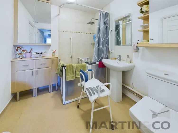 1 bedroom flat for sale