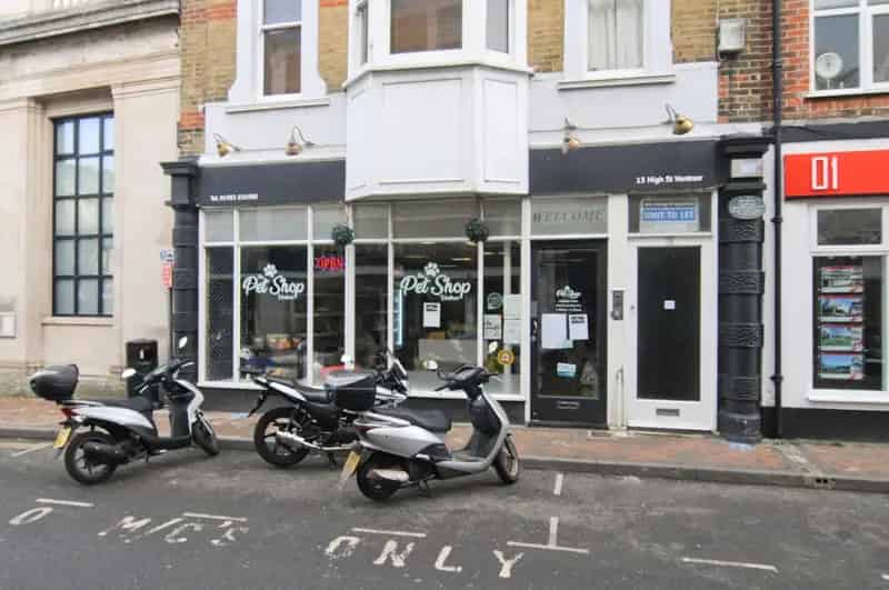 Ventnor Town Centre Retail Shop - Class E - Vacant Possession
