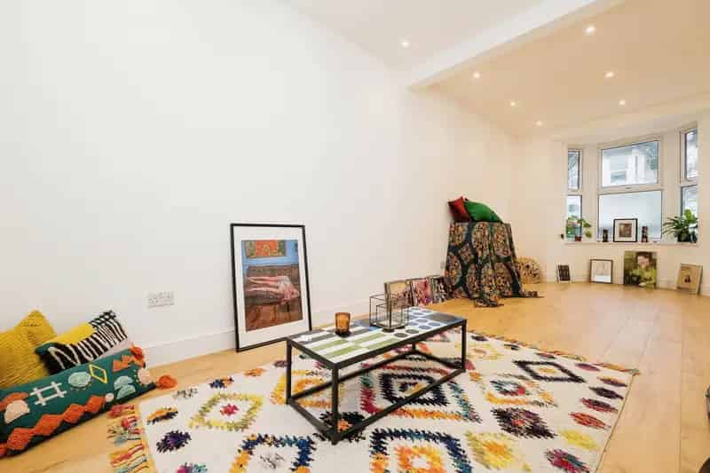 5 Double Bedroom Period House For Sale