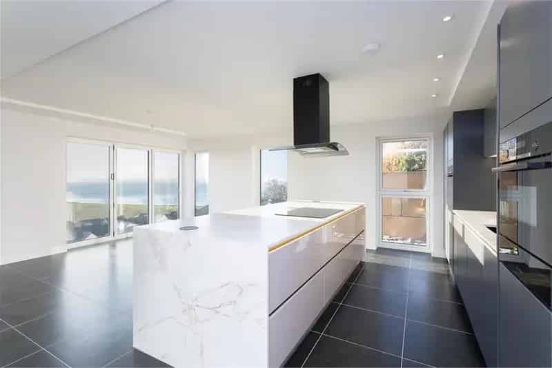 4 Bed Detached House with Panoramic Firth of Forth Views