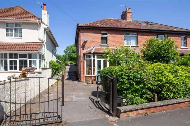 3 Bedroom Semi-Detached House for Sale