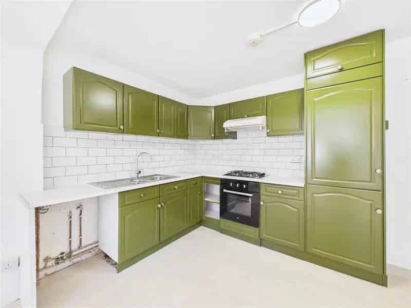 3 Bedroom House to Rent East Acton