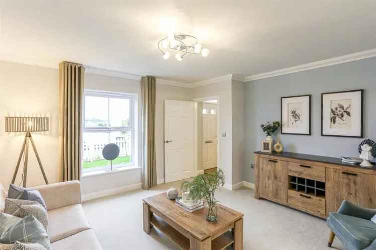 Bungay Home: 2 Bed Townhouse