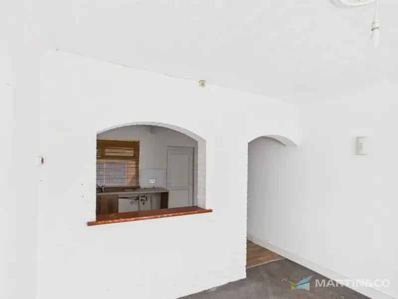 2 bedroom House
 To Rent